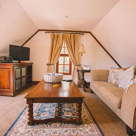 ホテル The Manor At Ngorongoro アルーシャ エクステリア 写真