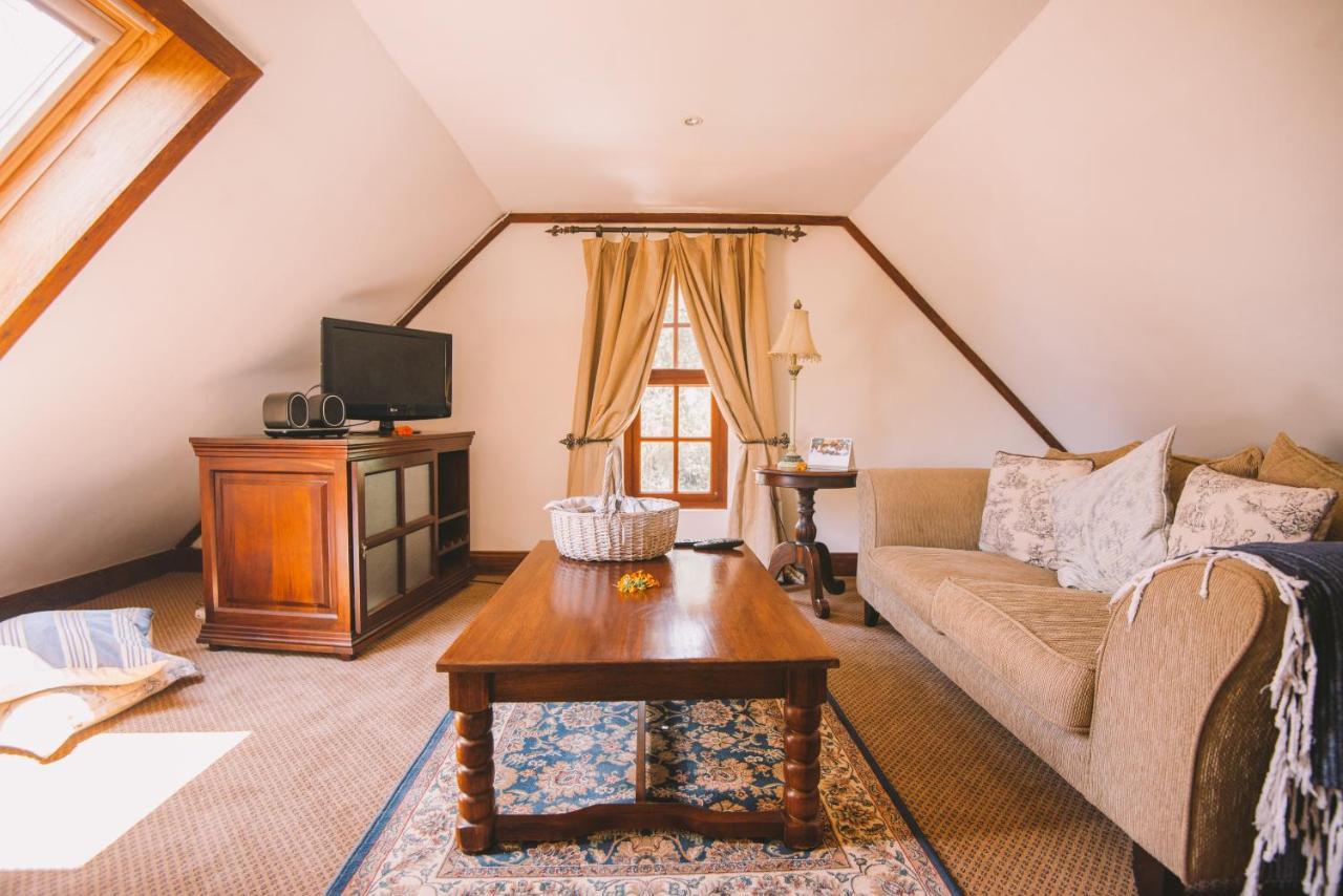 ホテル The Manor At Ngorongoro アルーシャ エクステリア 写真