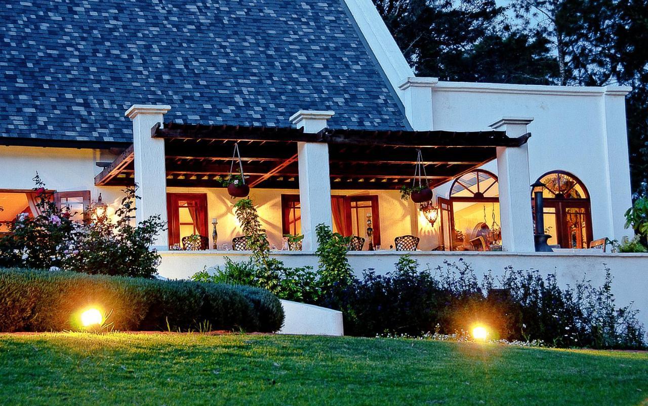 ホテル The Manor At Ngorongoro アルーシャ エクステリア 写真